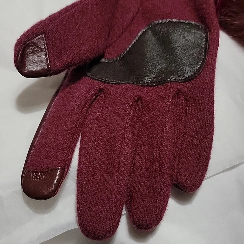 Nwt Echo Leather Cashmere Wool Colorblock Fur Pom Pom Gloves Maroon Pink